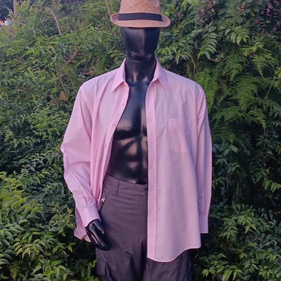 Pierre Cardin Men's Vintage 60/40 Cotton Blend Crested Pink Dress